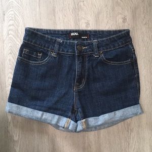 UO Cuffed Shorts